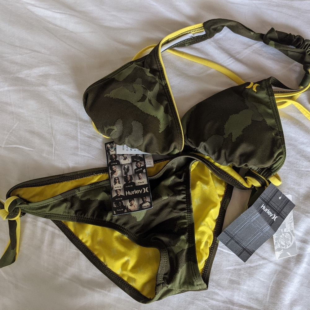Hurley camo bikini